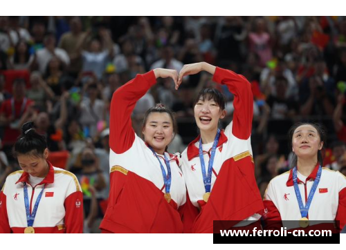 15vip太阳集团韩旭与刘禹彤双塔合璧，中国女篮在大运会勇夺金牌 - 副本